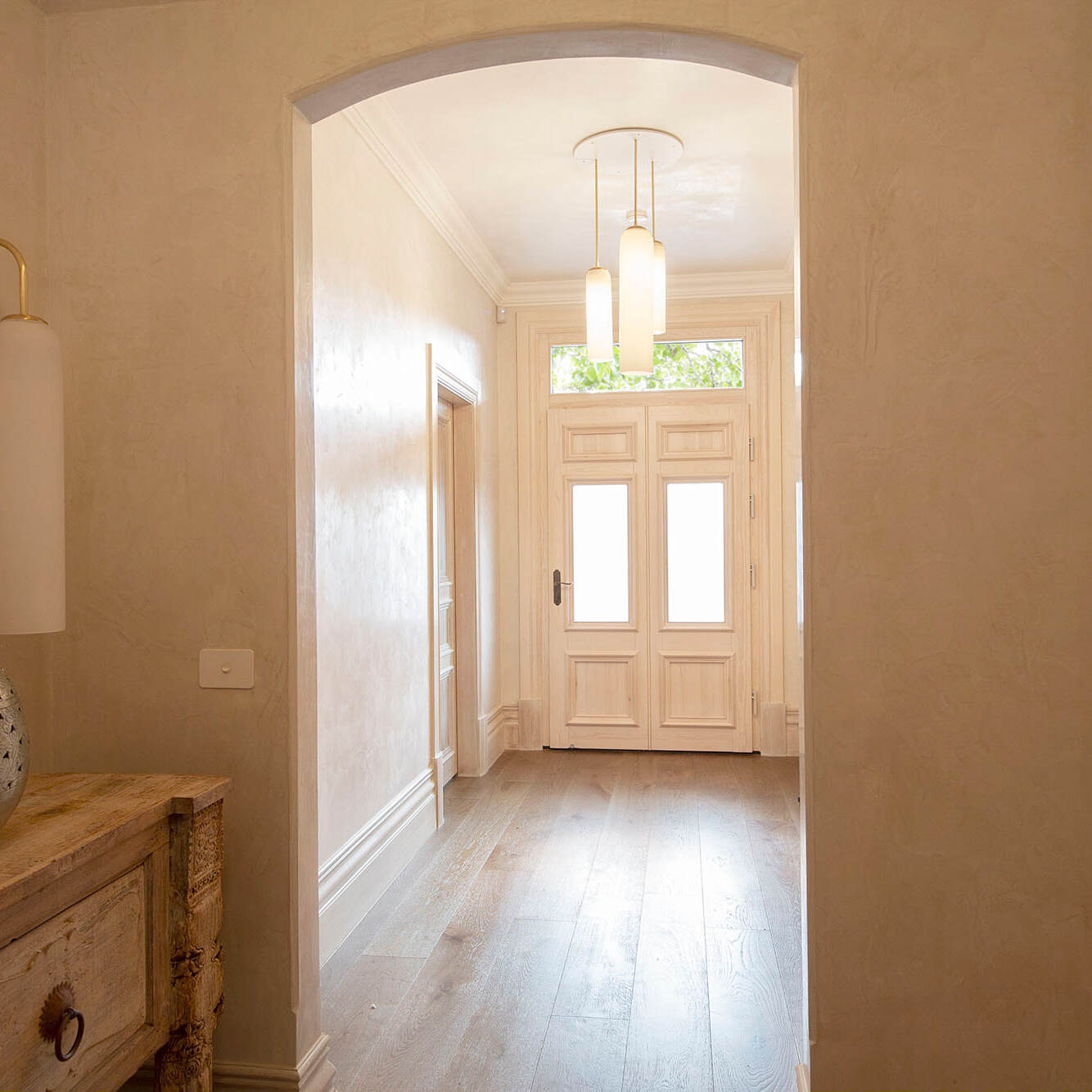ETD_Coburg_Entrance_Inside_Installed