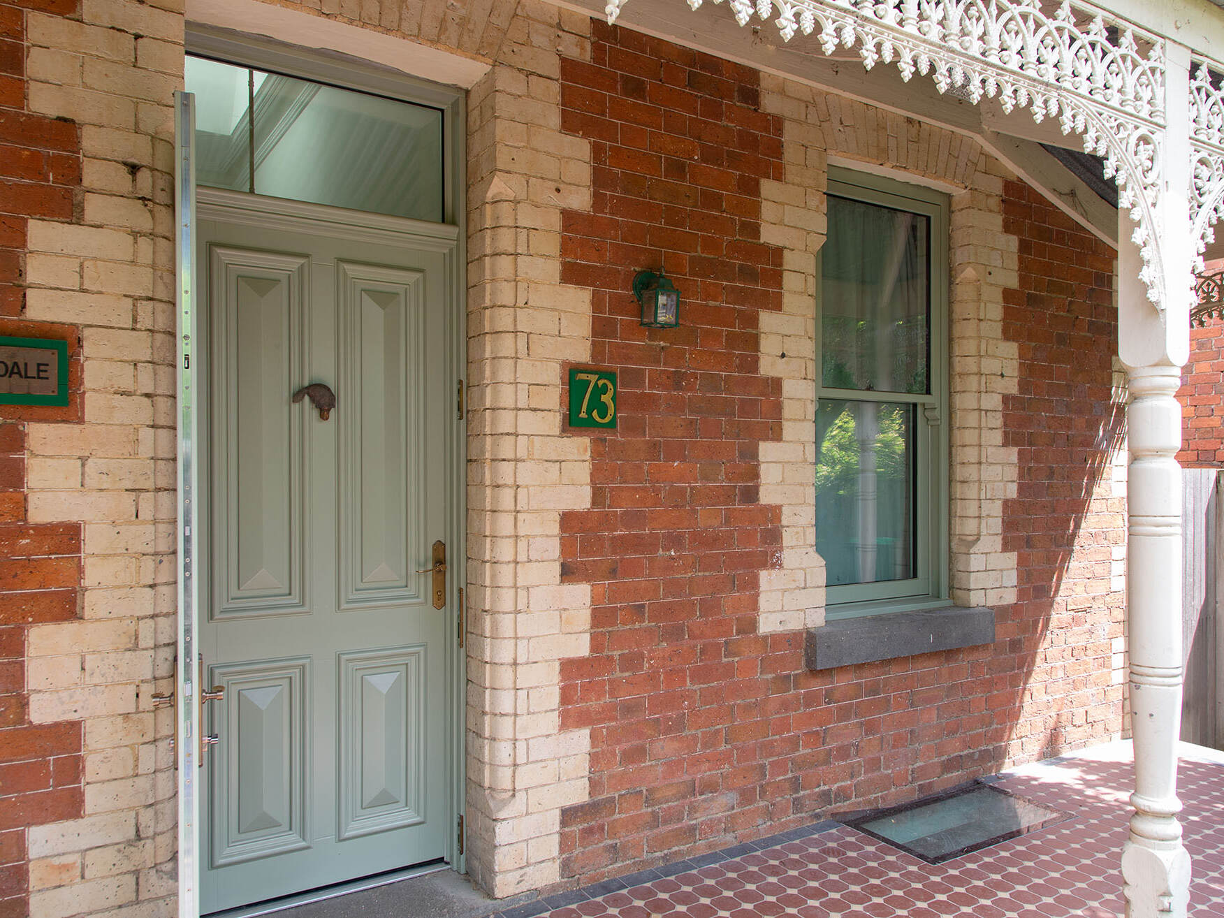 ETD_VictorianDoor_FlyscreenDoor_BoxSashWindow_3Glazed#3